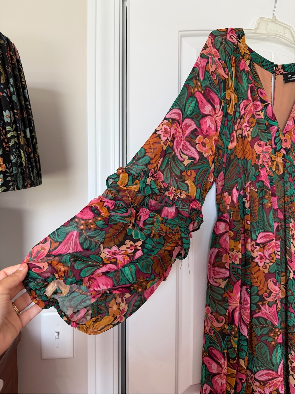 Vici Pink & Green Floral Tiered Maxi Dress XL - Picture 4 of 4